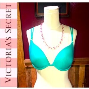 Victoria Secret’s Push up Bra 36C